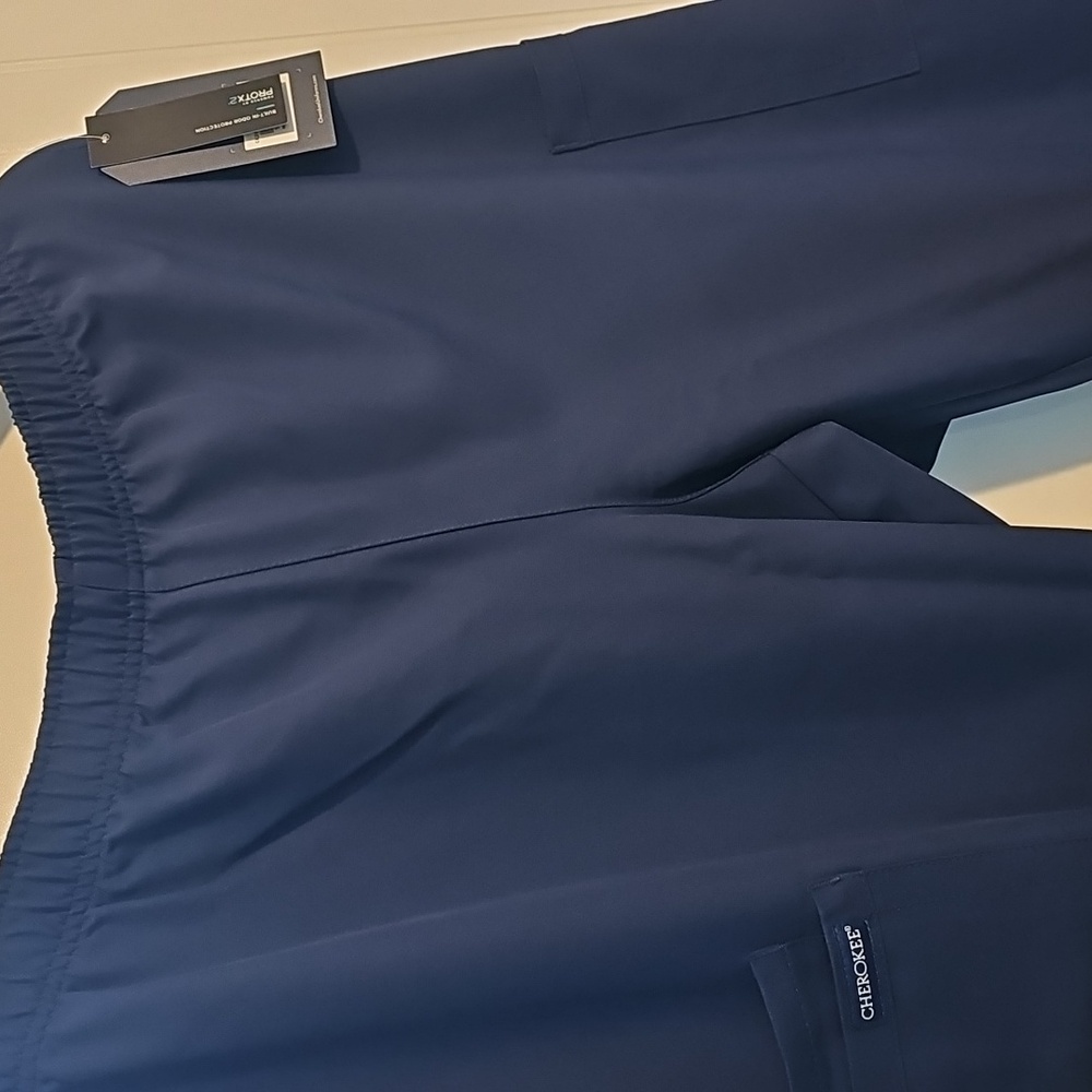 Cherokee Navy Blue Cargo Scrub Pants Lightweight and Flexible